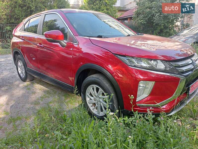 Внедорожник / Кроссовер Mitsubishi Eclipse Cross 2019 в 