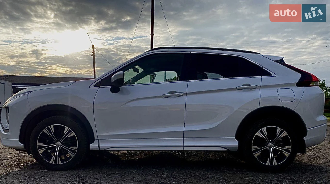 2021 Mitsubishi Eclipse Cross - мініатюра 21
