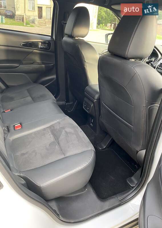 Внедорожник / Кроссовер Mitsubishi Eclipse Cross 2021 в Харькове фото 9 Внедорожник / Кроссовер Mitsubishi Eclipse Cross 2021 в Харькове