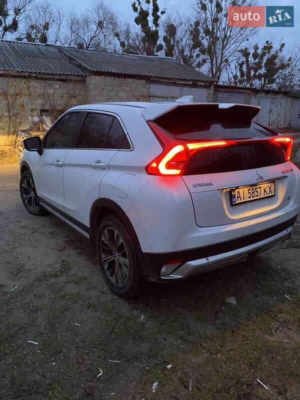 Внедорожник / Кроссовер Mitsubishi Eclipse Cross 2018 в Ирпене
