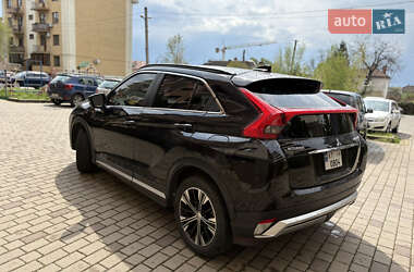 Позашляховик / Кросовер Mitsubishi Eclipse Cross 2018 в 