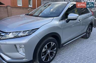 Внедорожник / Кроссовер Mitsubishi Eclipse Cross 2020 в 