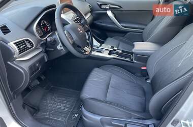 Внедорожник / Кроссовер Mitsubishi Eclipse Cross 2020 в 