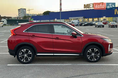 Внедорожник / Кроссовер Mitsubishi Eclipse Cross 2020 в 