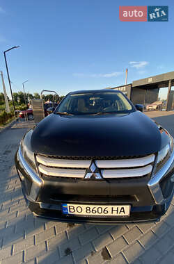 Внедорожник / Кроссовер Mitsubishi Eclipse Cross 2019 в 