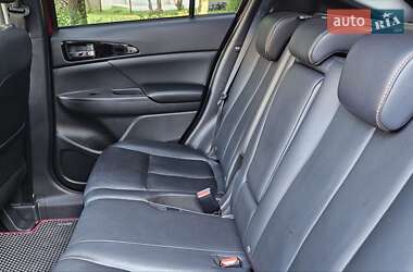Позашляховик / Кросовер Mitsubishi Eclipse Cross 2018 в 