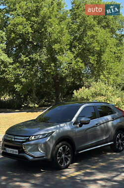 Внедорожник / Кроссовер Mitsubishi Eclipse Cross 2018 в 