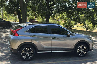 Внедорожник / Кроссовер Mitsubishi Eclipse Cross 2018 в 