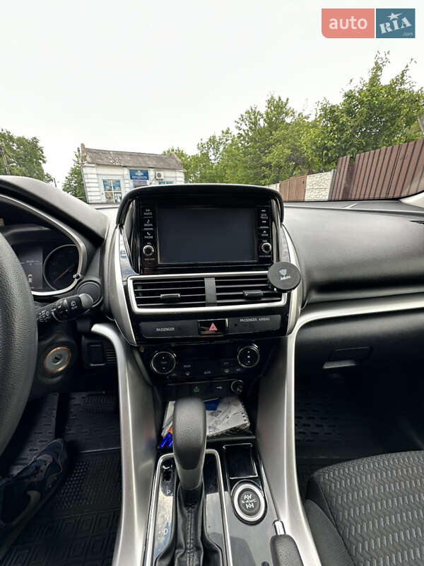 Внедорожник / Кроссовер Mitsubishi Eclipse Cross 2018 в Харькове фото 9 Внедорожник / Кроссовер Mitsubishi Eclipse Cross 2018 в Харькове