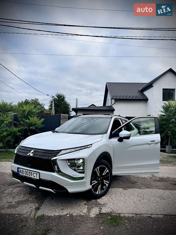 Внедорожник / Кроссовер Mitsubishi Eclipse Cross 2023 в Гайсине