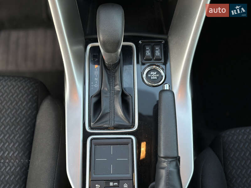 Внедорожник / Кроссовер Mitsubishi Eclipse Cross 2019 в Харькове