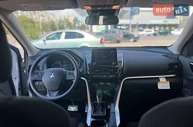 Внедорожник / Кроссовер Mitsubishi Eclipse Cross 2024 в 