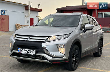 Внедорожник / Кроссовер Mitsubishi Eclipse Cross 2018 в 