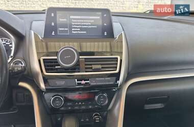 Внедорожник / Кроссовер Mitsubishi Eclipse Cross 2019 в 