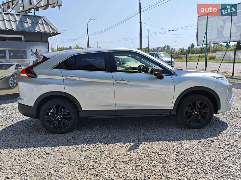Внедорожник / Кроссовер Mitsubishi Eclipse Cross 2023 в Киеве