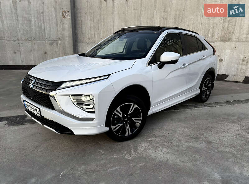Внедорожник / Кроссовер Mitsubishi Eclipse Cross 2023 в 