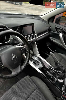 Внедорожник / Кроссовер Mitsubishi Eclipse Cross 2020 в 