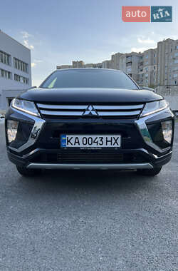 Внедорожник / Кроссовер Mitsubishi Eclipse Cross 2018 в 