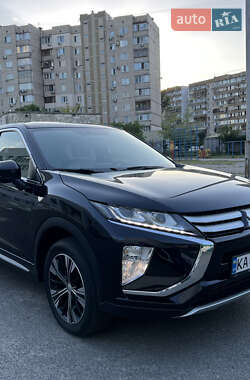 Внедорожник / Кроссовер Mitsubishi Eclipse Cross 2018 в 