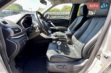 Позашляховик / Кросовер Mitsubishi Eclipse Cross 2018 в 