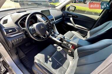 Позашляховик / Кросовер Mitsubishi Eclipse Cross 2018 в 