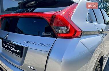 Позашляховик / Кросовер Mitsubishi Eclipse Cross 2018 в 