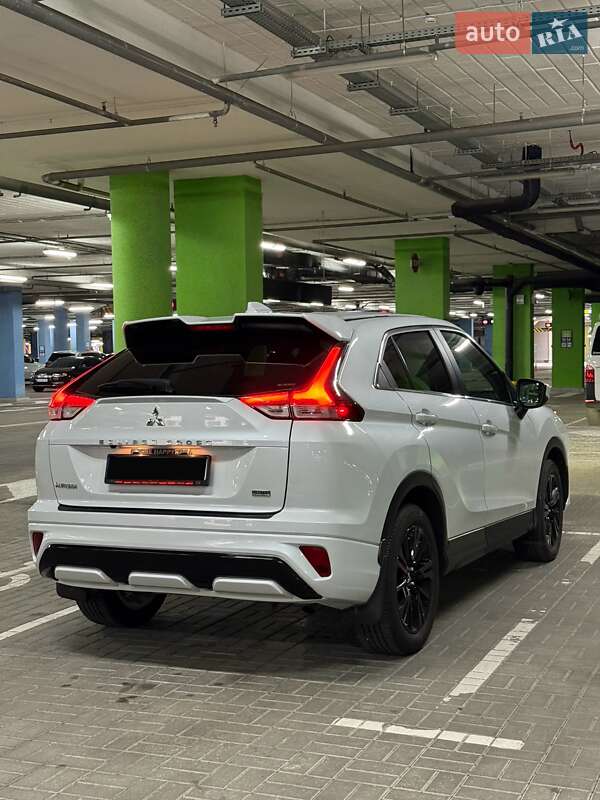 Внедорожник / Кроссовер Mitsubishi Eclipse Cross 2022 в Киеве фото 10 Внедорожник / Кроссовер Mitsubishi Eclipse Cross 2022 в Киеве