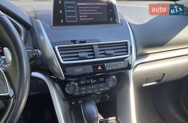 Внедорожник / Кроссовер Mitsubishi Eclipse Cross 2018 в 