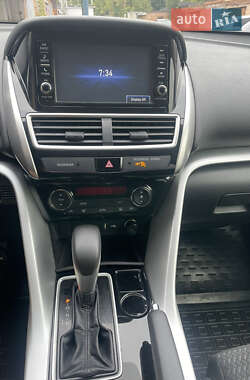 Внедорожник / Кроссовер Mitsubishi Eclipse Cross 2019 в 
