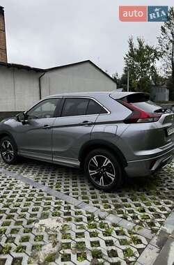 Позашляховик / Кросовер Mitsubishi Eclipse Cross 2022 в 