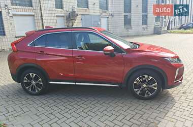 Позашляховик / Кросовер Mitsubishi Eclipse Cross 2018 в 
