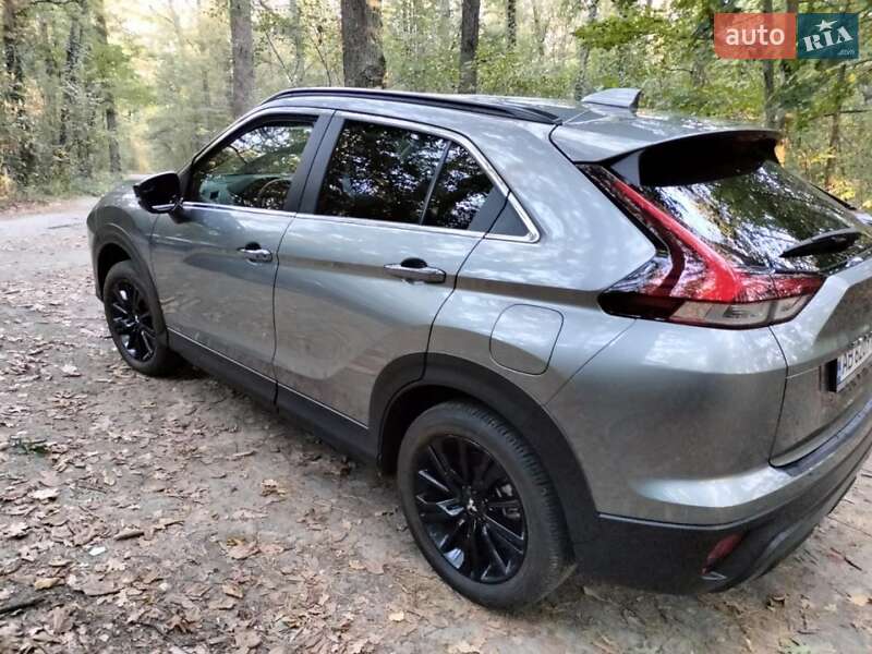 Позашляховик / Кросовер Mitsubishi Eclipse Cross 2024 в Києві
