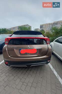 Позашляховик / Кросовер Mitsubishi Eclipse Cross 2020 в 