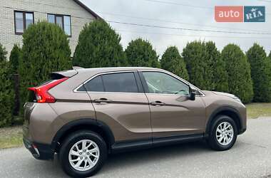 Позашляховик / Кросовер Mitsubishi Eclipse Cross 2018 в 