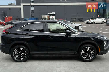 Позашляховик / Кросовер Mitsubishi Eclipse Cross 2024 в 