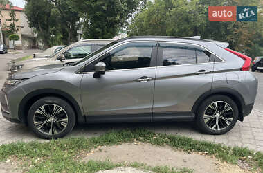 Внедорожник / Кроссовер Mitsubishi Eclipse Cross 2018 в 
