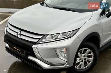 Позашляховик / Кросовер Mitsubishi Eclipse Cross 2018 в 