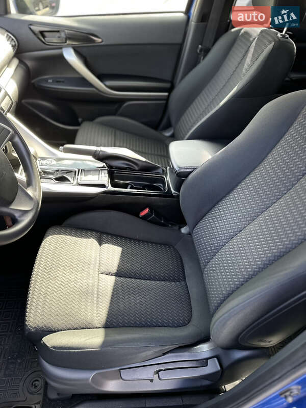 Внедорожник / Кроссовер Mitsubishi Eclipse Cross 2020 в Киеве