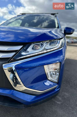 Внедорожник / Кроссовер Mitsubishi Eclipse Cross 2020 в 