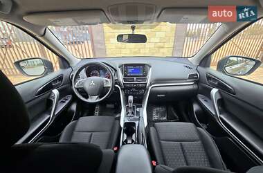 Позашляховик / Кросовер Mitsubishi Eclipse Cross 2018 в 