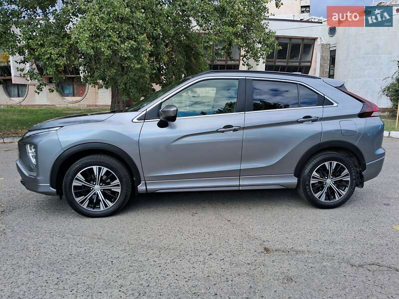 Позашляховик / Кросовер Mitsubishi Eclipse Cross 2022 в Дніпрі фото 4 Позашляховик / Кросовер Mitsubishi Eclipse Cross 2022 в Дніпрі