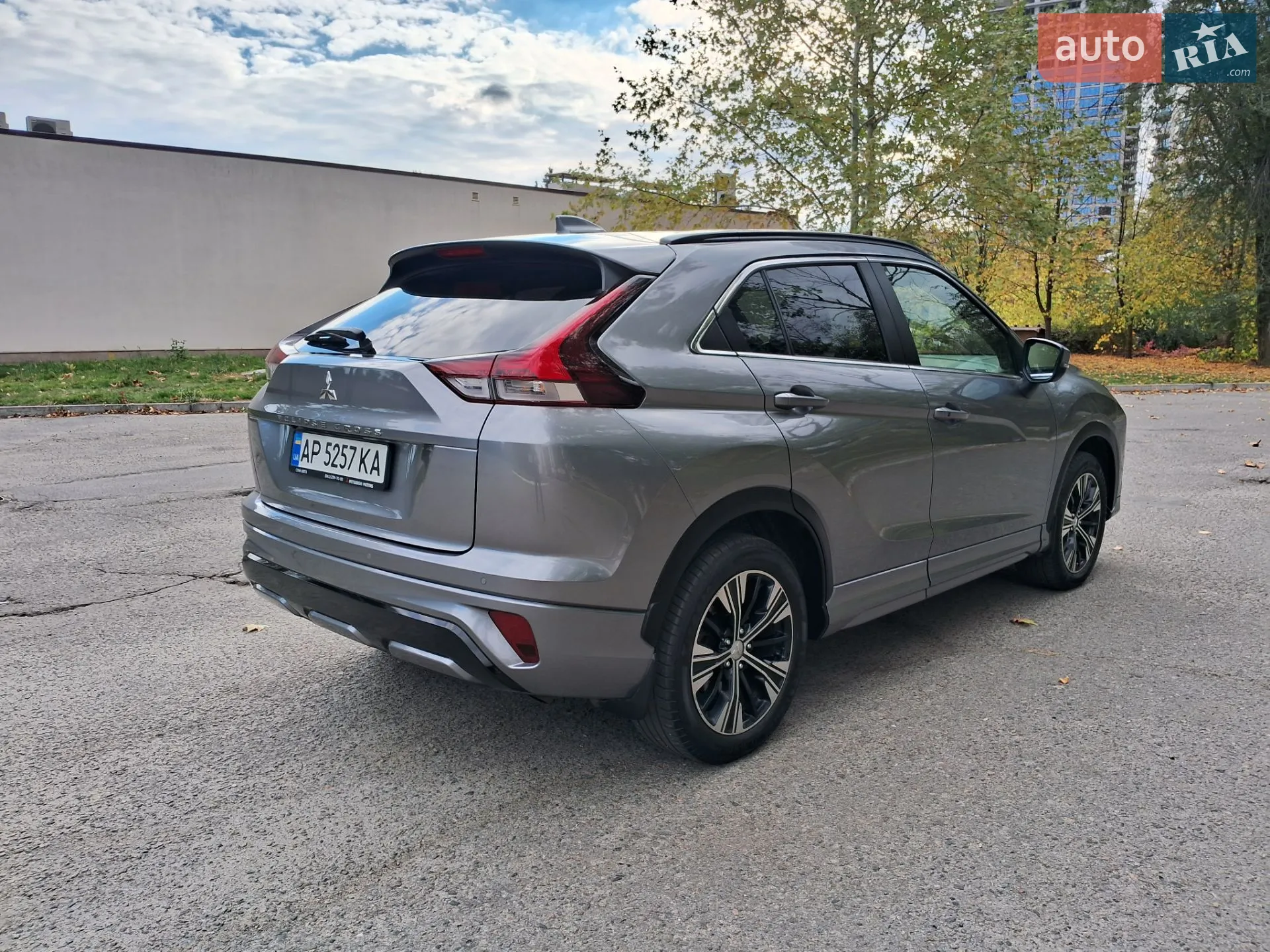 2022 Mitsubishi Eclipse Cross - мініатюра 8