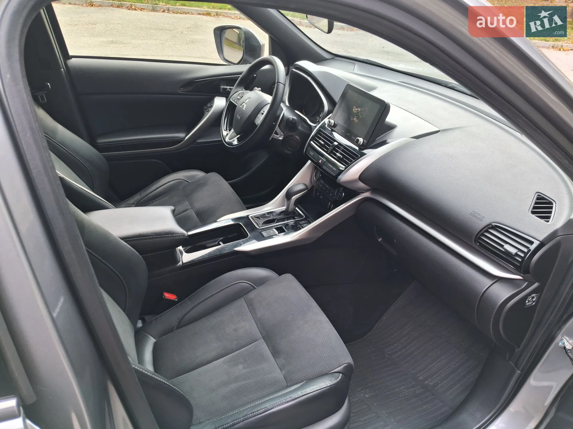 2022 Mitsubishi Eclipse Cross - мініатюра 37