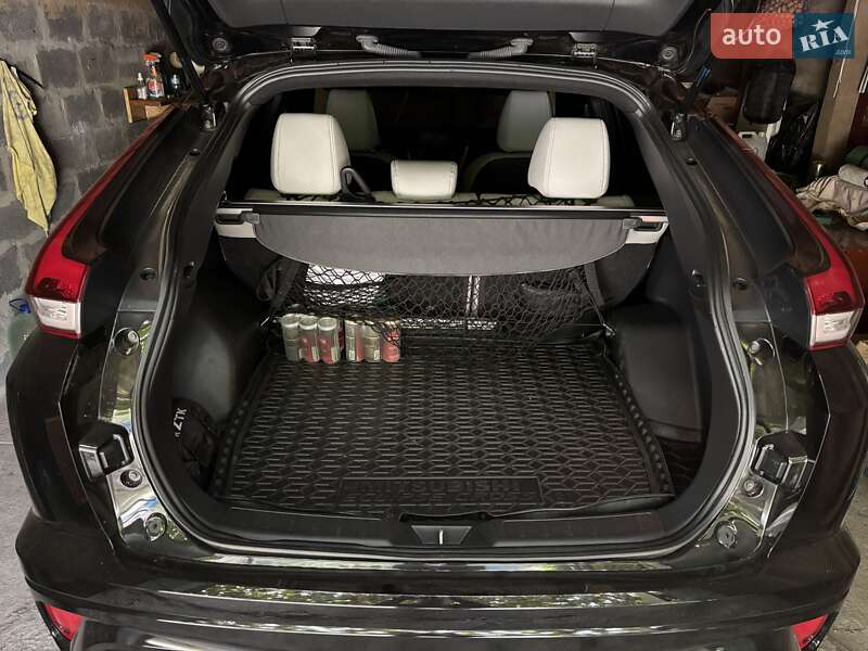 Внедорожник / Кроссовер Mitsubishi Eclipse Cross 2023 в Харькове фото 4 Внедорожник / Кроссовер Mitsubishi Eclipse Cross 2023 в Харькове