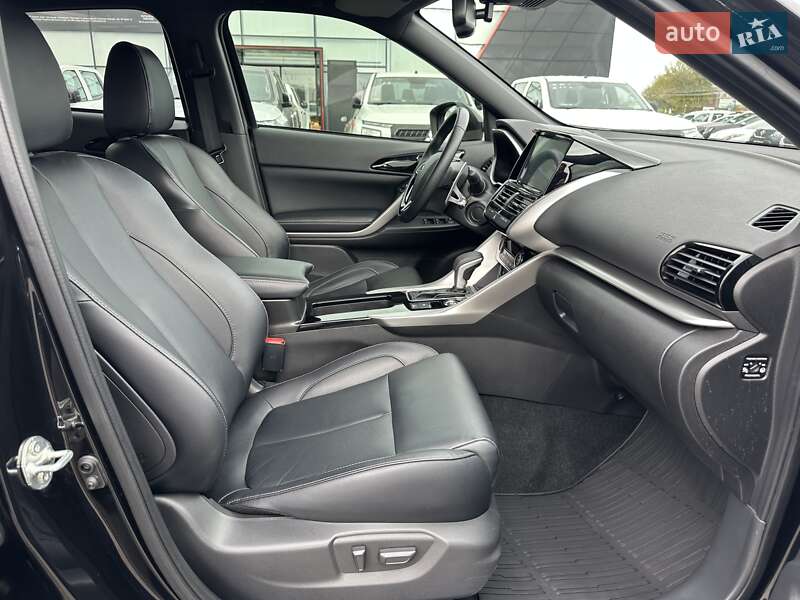 Внедорожник / Кроссовер Mitsubishi Eclipse Cross 2023 в Киеве