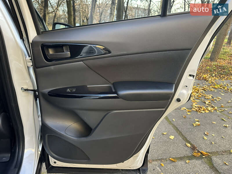 Внедорожник / Кроссовер Mitsubishi Eclipse Cross 2023 в Киеве фото 25 Внедорожник / Кроссовер Mitsubishi Eclipse Cross 2023 в Киеве