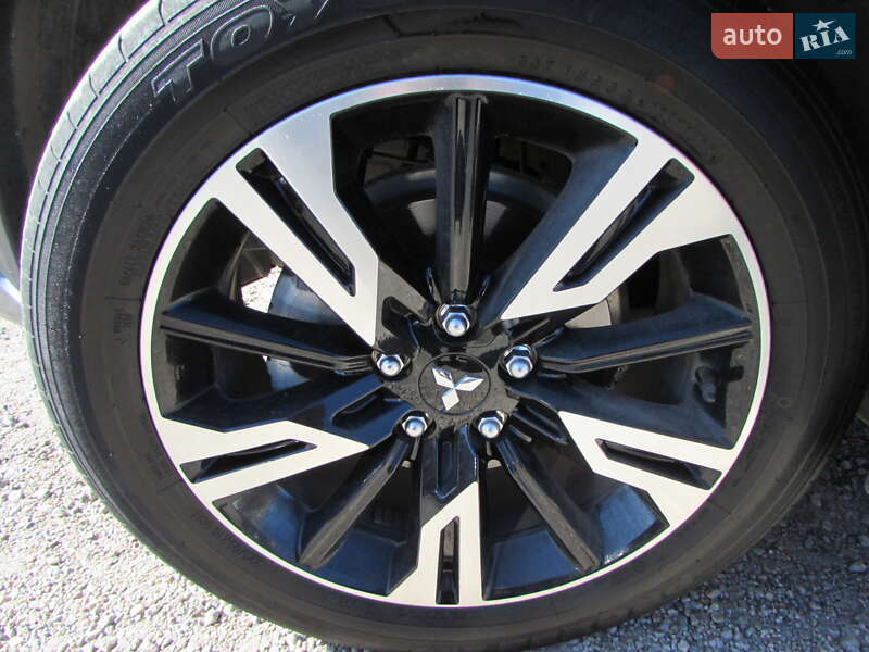 Позашляховик / Кросовер Mitsubishi Eclipse Cross 2024 в Кропивницькому