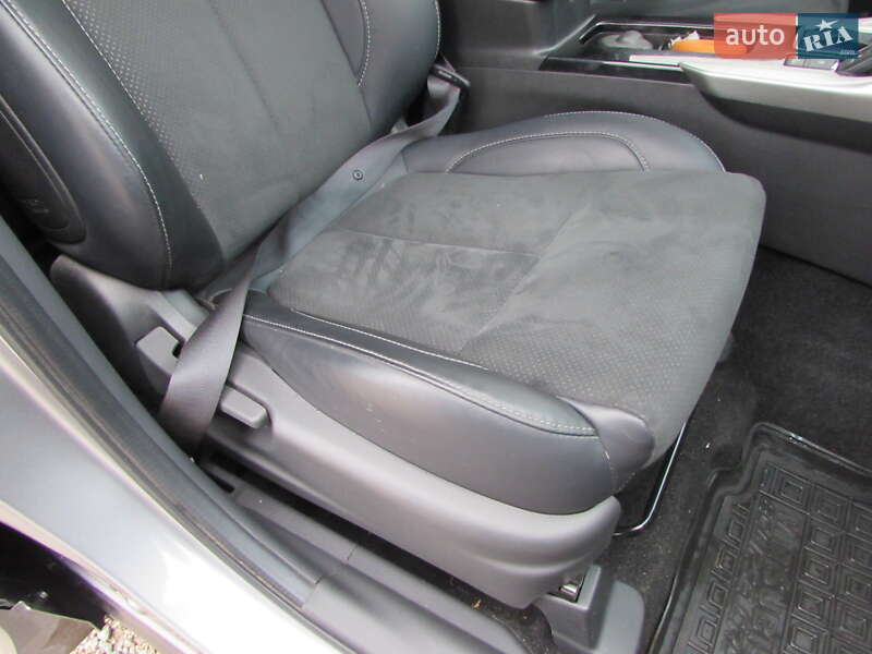 Позашляховик / Кросовер Mitsubishi Eclipse Cross 2024 в Кропивницькому