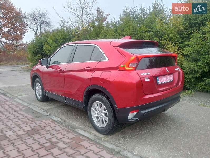 Внедорожник / Кроссовер Mitsubishi Eclipse Cross 2019 в Шепетовке фото 10 Внедорожник / Кроссовер Mitsubishi Eclipse Cross 2019 в Шепетовке