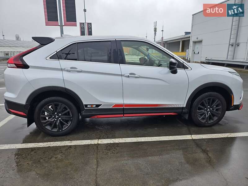 Внедорожник / Кроссовер Mitsubishi Eclipse Cross 2024 в Киеве